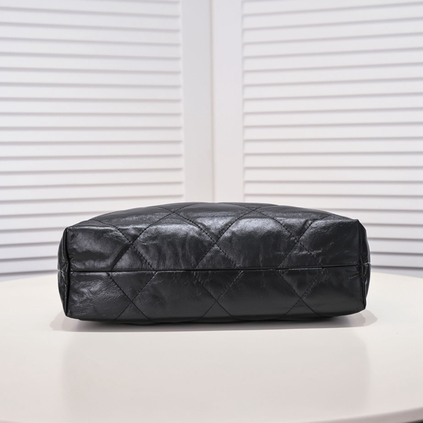 シャネルバッグ内部構造